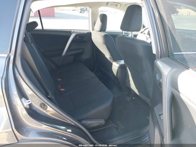 2T3BFREV6HW642150 Toyota RAV4 LE