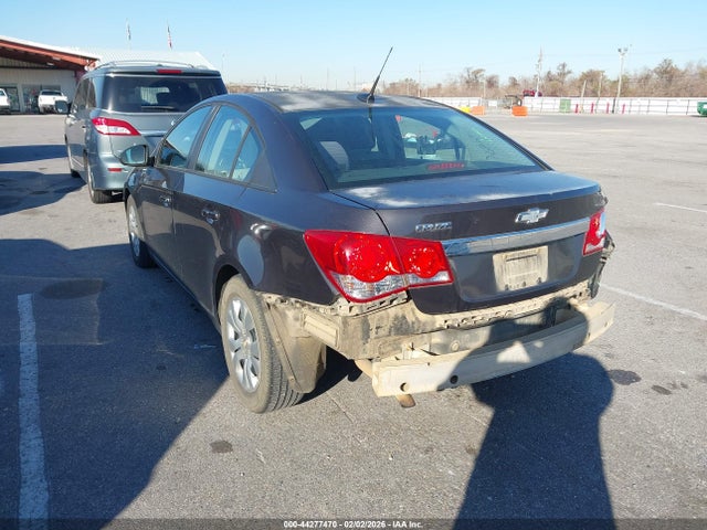 1G1PA5SH5E7368757 Chevrolet Cruze Ls Auto