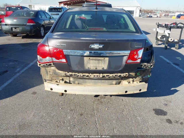 1G1PA5SH5E7368757 Chevrolet Cruze Ls Auto