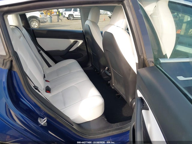 Продажа на аукционе авто 2020 Tesla Model 3 Long Range Dual Motor All-wheel Drive, vin: 5YJ3E1EB3LF801655, номер лота: 44277495