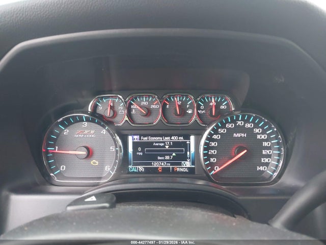 3GCUKREC2JG605881 Chevrolet Silverado 1500 2lt