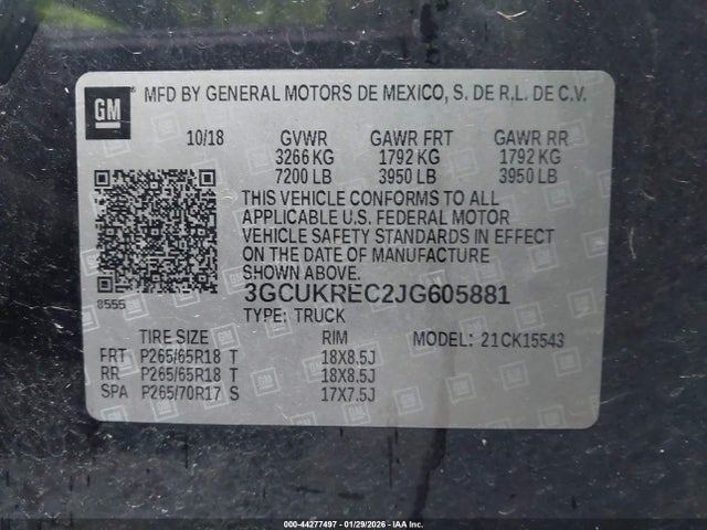 3GCUKREC2JG605881 Chevrolet Silverado 1500 2lt