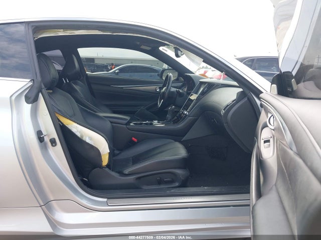 JN1EV7EKXHM362242 Infiniti Q60 3.0t Premium