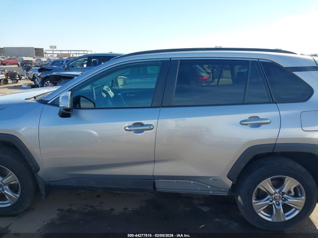 4T3RWRFV4RU137092 Toyota Rav4 Hybrid Xle