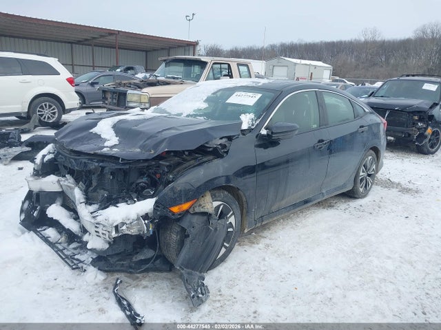 Продаж на аукціоні авто 2018 Honda Civic Ex-l, vin: JHMFC1F76JX021342, номер лоту: 44277545