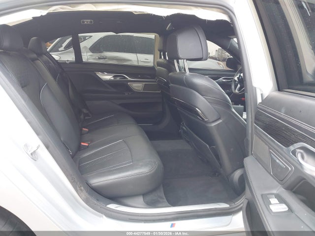 2018 BMW 750I WBA7F0C52JGM23107 Photo 7