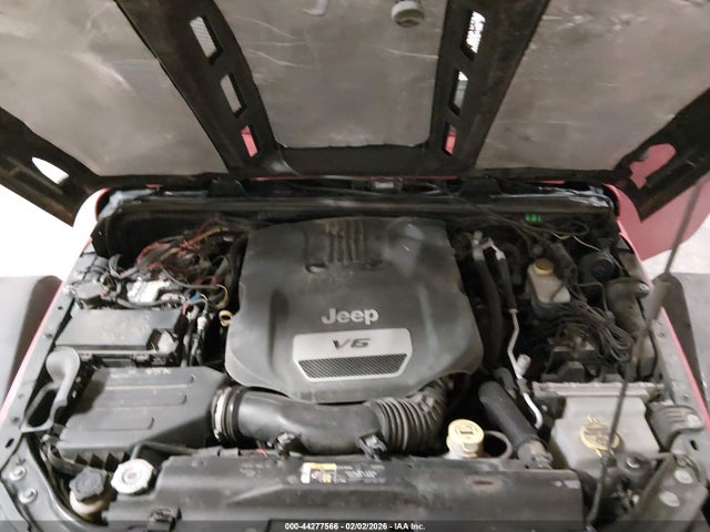 2017 Jeep Wrangler Unlimited Big Bear 4x4 მანქანა იყიდება აუქციონზე, vin: 1C4BJWDG1HL684504, აუქციონის ნომერი: 44277566