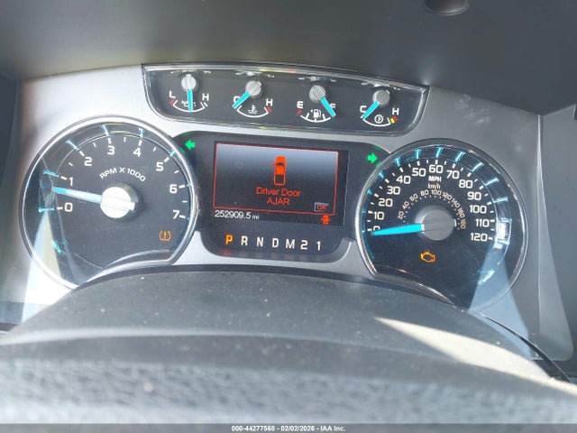 2013 Ford F-150 Platinum მანქანა იყიდება აუქციონზე, vin: 1FTFW1ET7DFA60572, აუქციონის ნომერი: 44277568