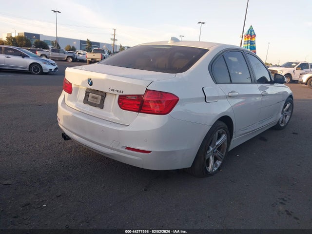 2014 BMW 328I WBA3A5G5XENP29767 Photo 3