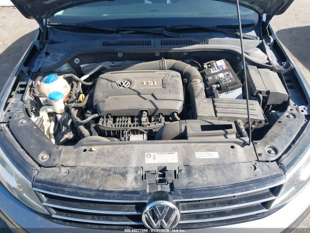 3VWL17AJ1GM336755 Volkswagen Jetta 1.8t Sel