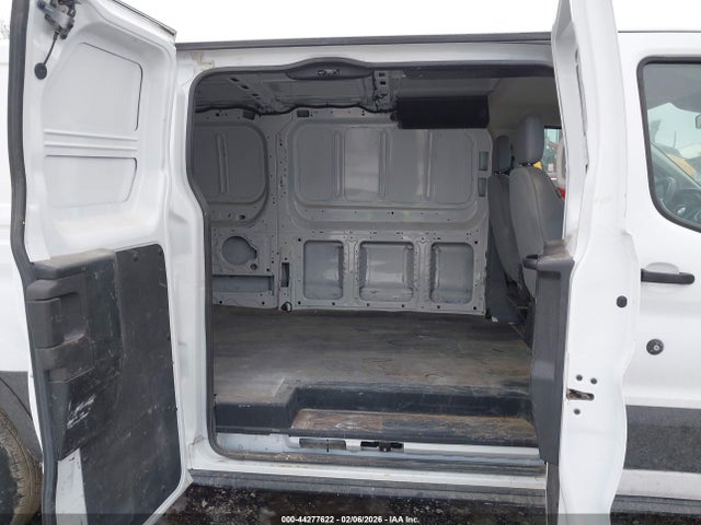 1FTYR2ZM5KKA85130 Ford Transit-250