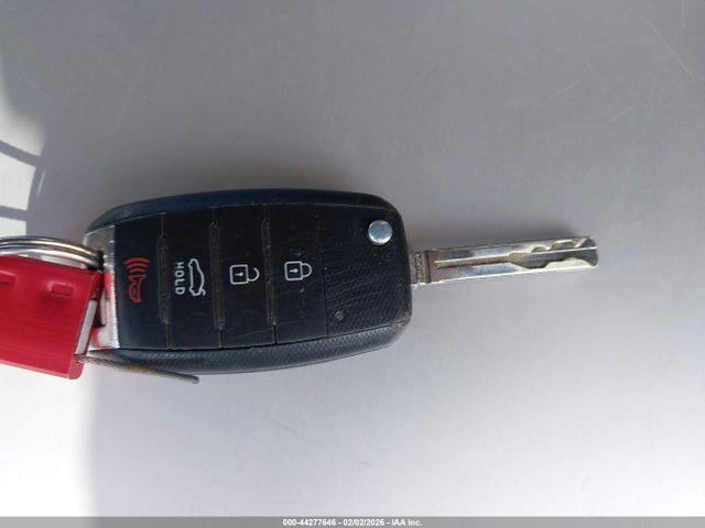 5XXGM4A7XFG502995 KIA Optima Lx