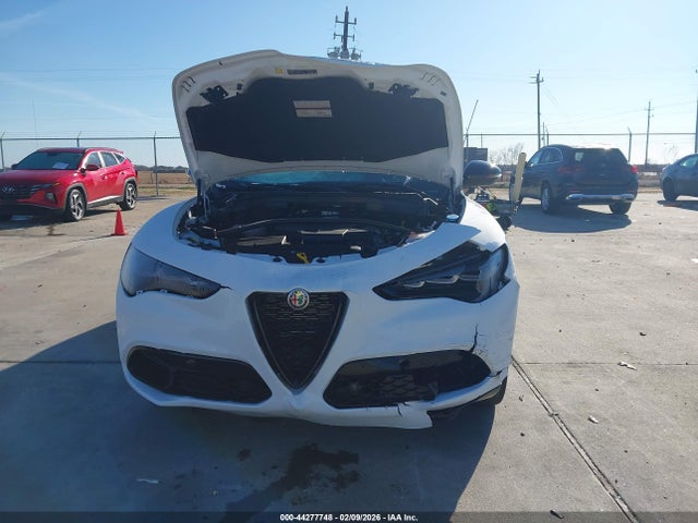 Alfa Romeo Stelvio Veloce Awd 2024 ZASPAKBN0R7D75558 Image 12