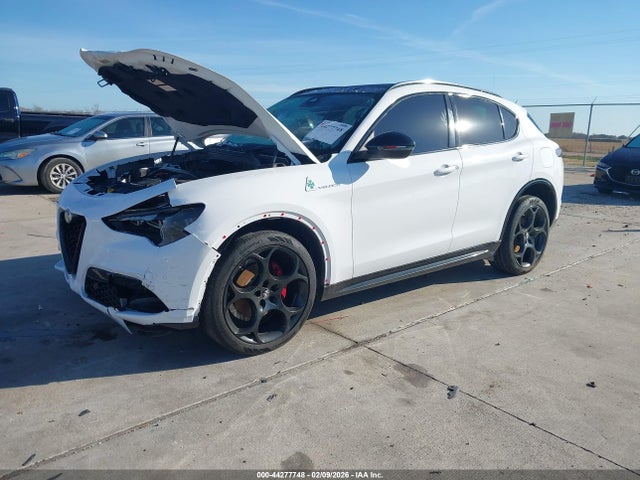 Alfa Romeo Stelvio Veloce Awd 2024 ZASPAKBN0R7D75558 Image 2