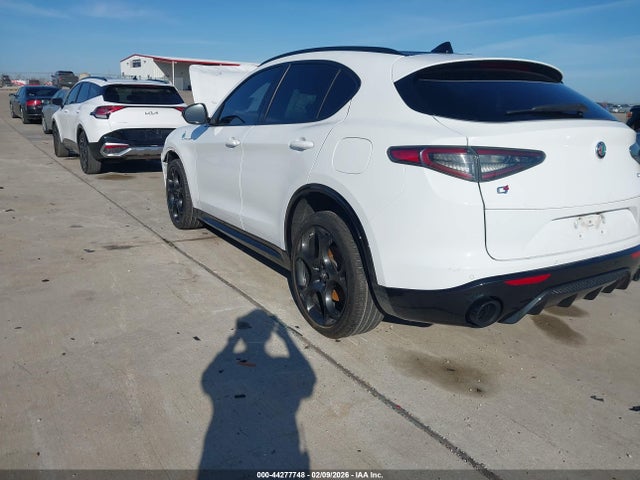 Alfa Romeo Stelvio Veloce Awd 2024 ZASPAKBN0R7D75558 Image 3