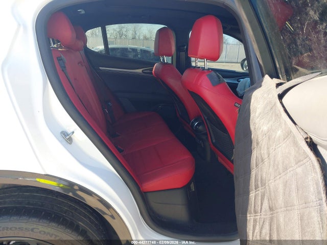 Alfa Romeo Stelvio Veloce Awd 2024 ZASPAKBN0R7D75558 Image 8