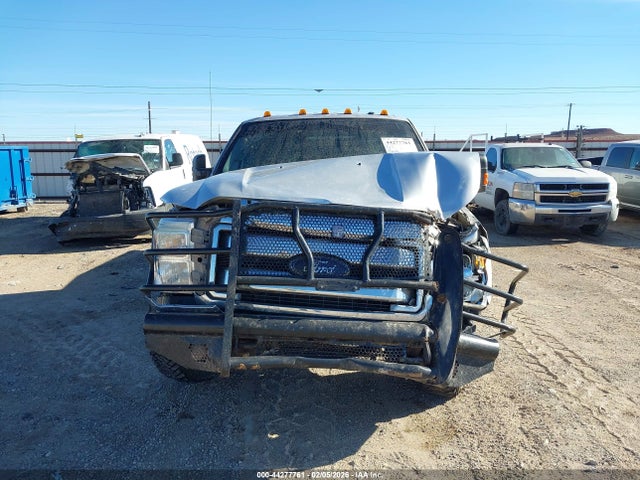 1FT8W3DT2GEA11876 Ford F-350 Xlt