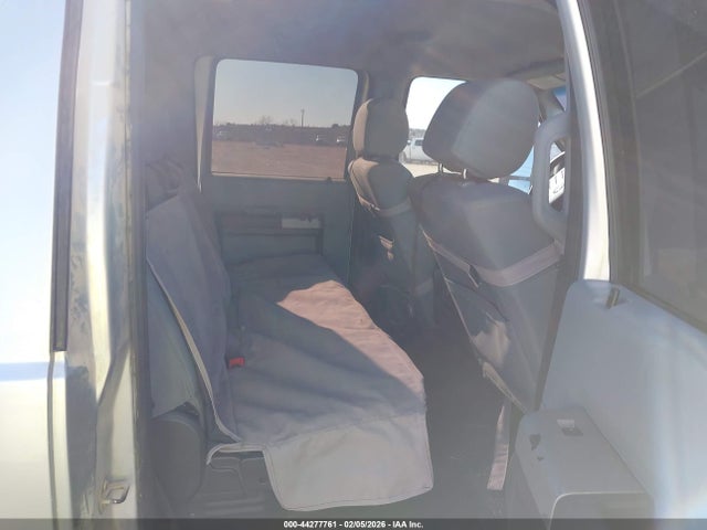 1FT8W3DT2GEA11876 Ford F-350 Xlt