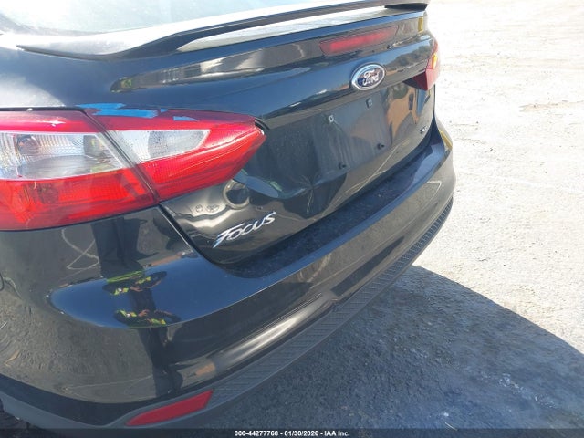 1FADP3F24EL341968 Ford FOCUS SE