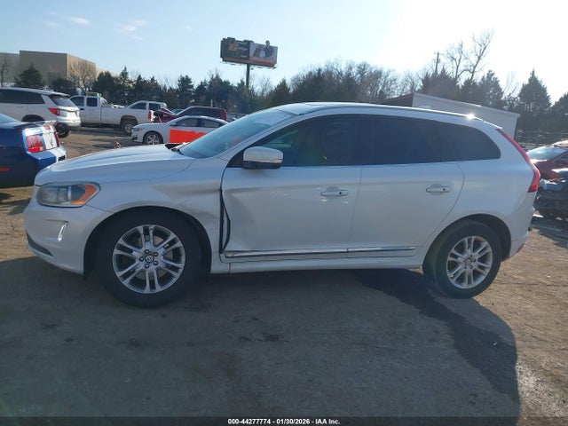 Aukcja sprzedaży 2015 Volvo Xc60 T5 Premier, vin: YV440MDKXF2720873, numer aukcji: 44277774