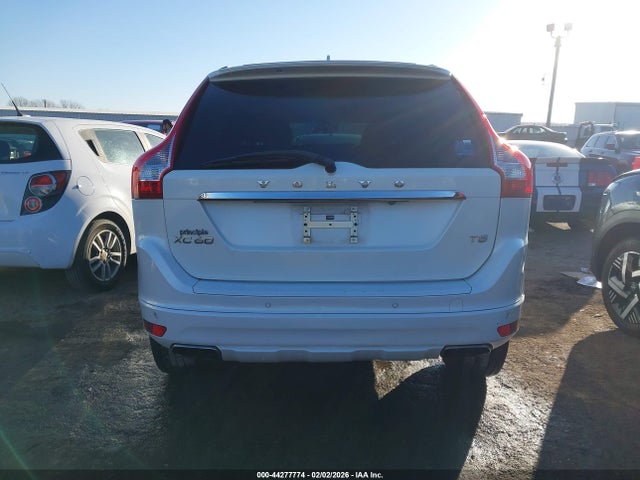 Aukcja sprzedaży 2015 Volvo Xc60 T5 Premier, vin: YV440MDKXF2720873, numer aukcji: 44277774