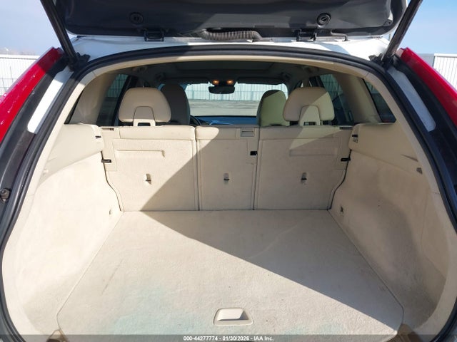 Aukcja sprzedaży 2015 Volvo Xc60 T5 Premier, vin: YV440MDKXF2720873, numer aukcji: 44277774