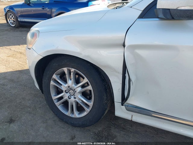 Aukcja sprzedaży 2015 Volvo Xc60 T5 Premier, vin: YV440MDKXF2720873, numer aukcji: 44277774