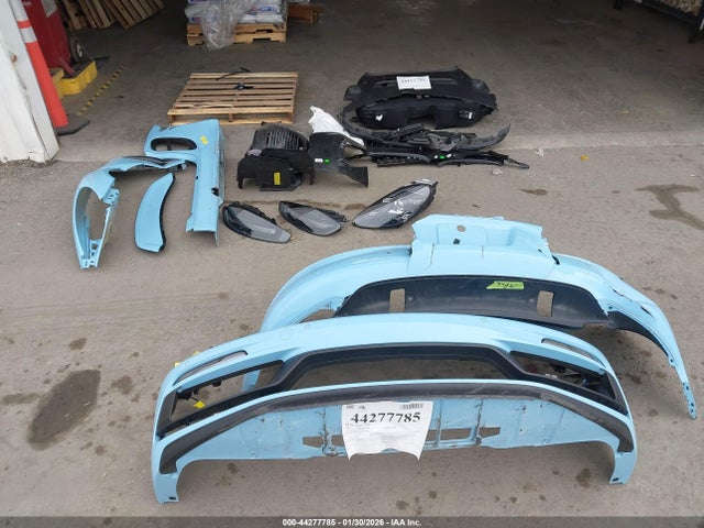 WP0CD2A8XNS228813 Porsche Boxster 25 Years/gts 4.0