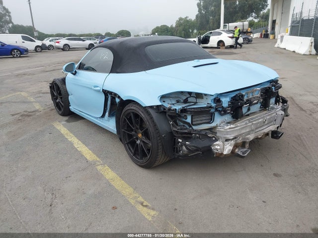 2022 PORSCHE BOXSTER WP0CD2A8XNS228813 Photo 2