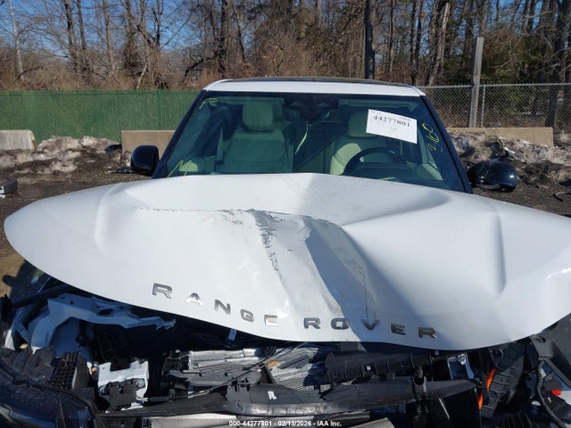 2024 LAND ROVER RANGE ROVER SALKPBE97RA236491 Photo 9