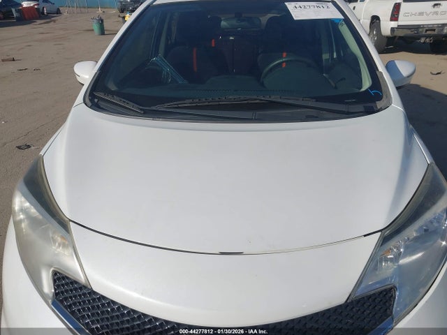 3N1CE2CP5FL413937 Nissan Versa Note Sr