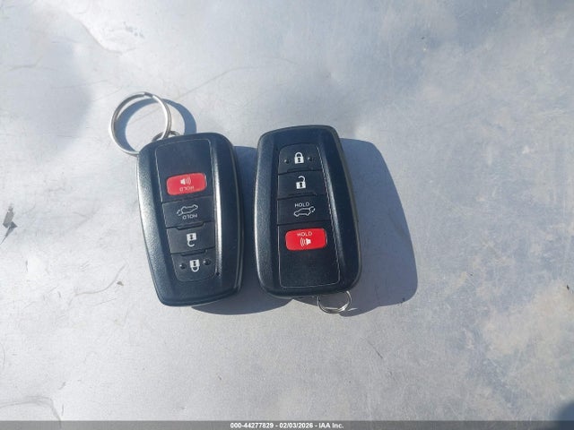 5TDDZRBHXMS524807 Toyota Highlander Limited