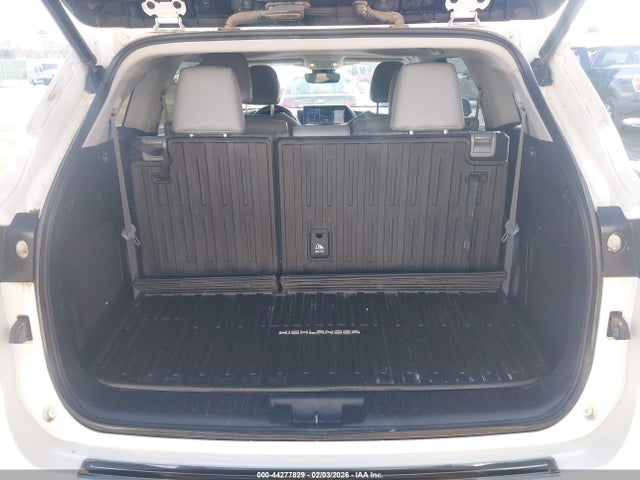 5TDDZRBHXMS524807 Toyota Highlander Limited