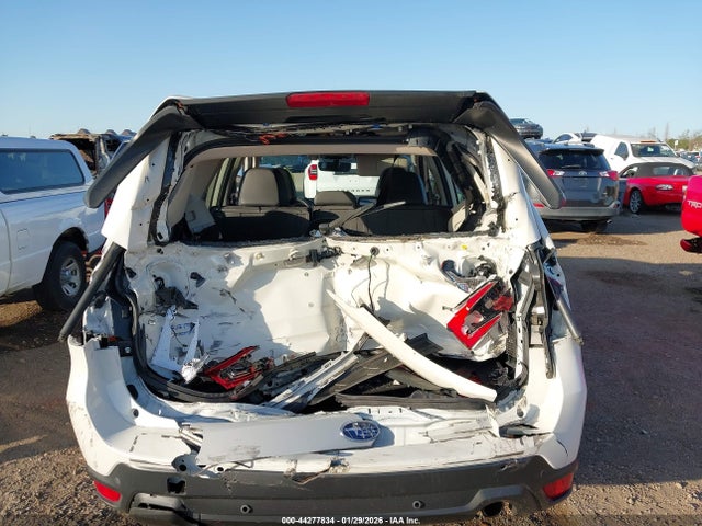 Subaru Forester Limited 2019 JF2SKAUC2KH508411 Image 16