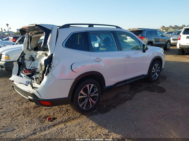 Subaru Forester Limited 2019 JF2SKAUC2KH508411 Image 4