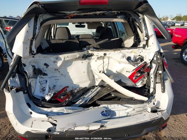JF2SKAUC2KH508411 Subaru Forester Limited
