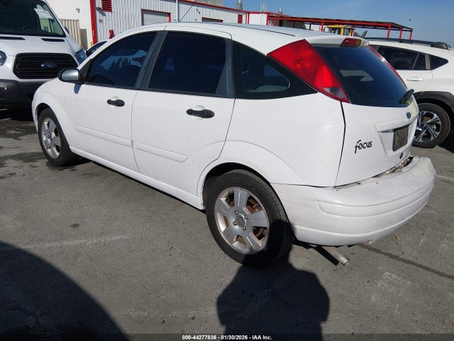 2003 FORD FOCUS 3FAFP37Z03R163690 Photo 2