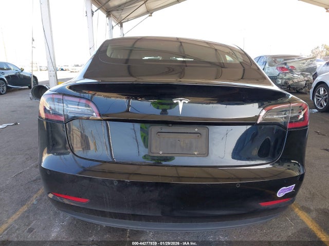 Tesla Model 3 Long Range/mid Range/standard Range/standard Range Plus 2019 5YJ3E1EA5KF326578 Image 16