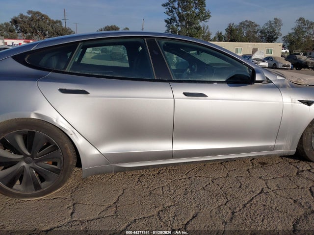 Tesla Model S Rear-wheel Drive 2025 5YJSA1E52SF549624 Image 12