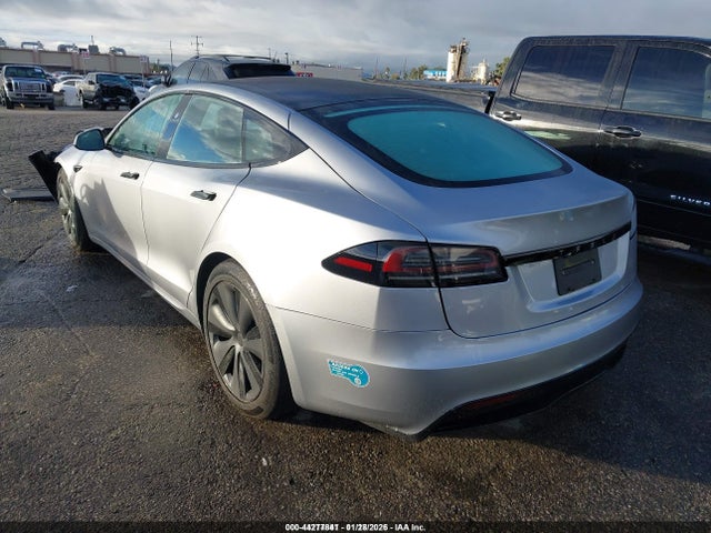2025 TESLA MODEL S 5YJSA1E52SF549624 Photo 2