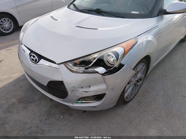 Продажа на аукционе авто 2012 Hyundai Veloster Base W/gray, vin: KMHTC6AD3CU069637, номер лота: 44277855