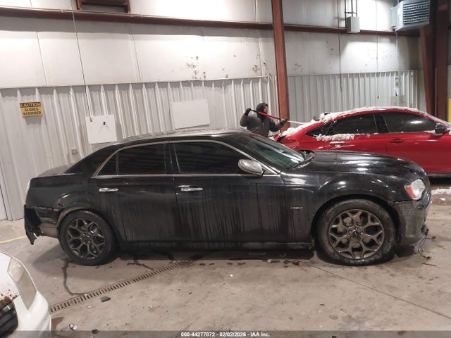 44277872 :رقم المزاد ، 2C3CCAKTXEH306132 vin ، 2014 Chrysler 300c مزاد بيع