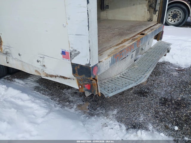 44277884 :رقم المزاد ، 1HA3GTCG9JN007564 vin ، 2018 Chevrolet Express Cutaway Work Van مزاد بيع