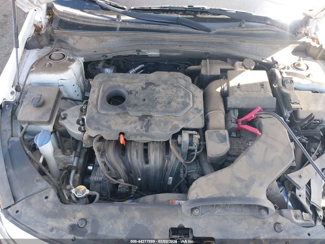 5XXGT4L38KG368270 KIA Optima S