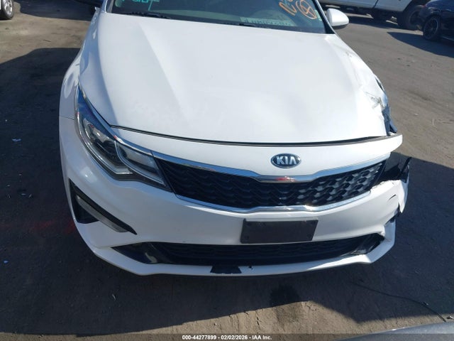 5XXGT4L38KG368270 KIA Optima S