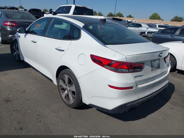 5XXGT4L38KG368270 KIA Optima S