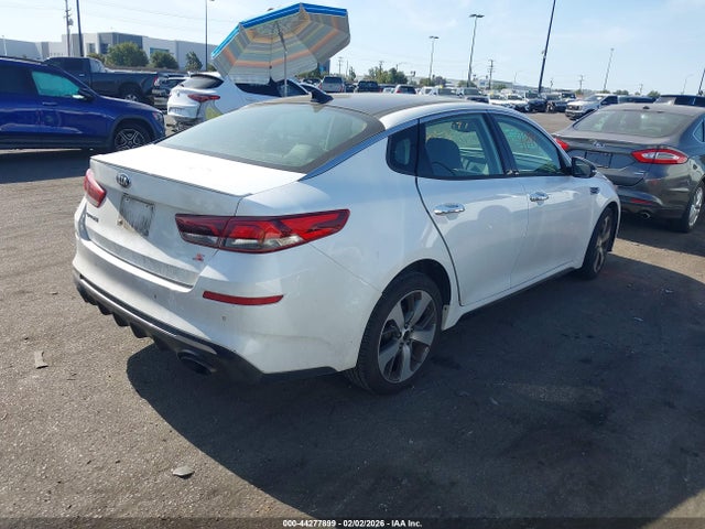 5XXGT4L38KG368270 KIA Optima S