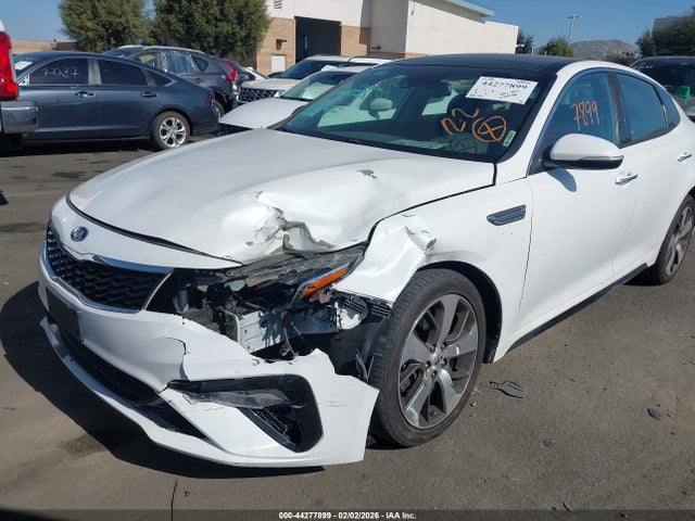 5XXGT4L38KG368270 KIA Optima S