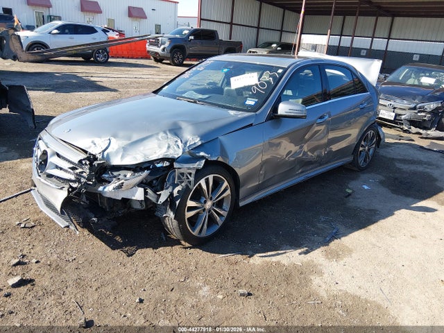 2015 MERCEDES-BENZ E 350 WDDHF5KB0FB129033 Photo 1