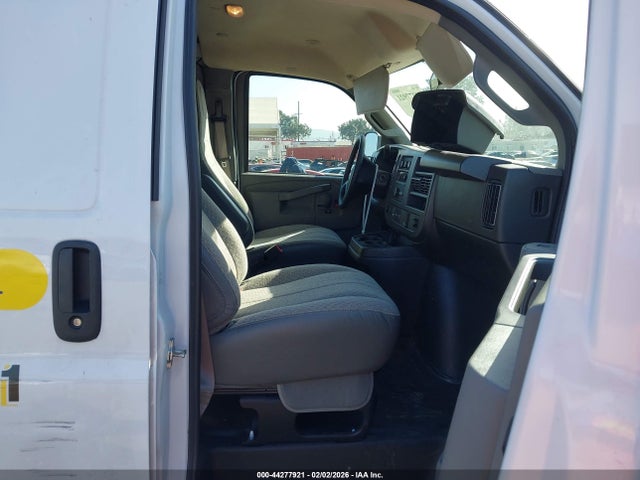1GCWGAFP4S1101653 Chevrolet Express Cargo Rwd 2500 Regular Wheelbase Wt